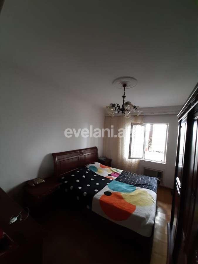 Satılır, köhnə tikili, 2 otaqlı, 60 m², Azadlıq prospekti m.