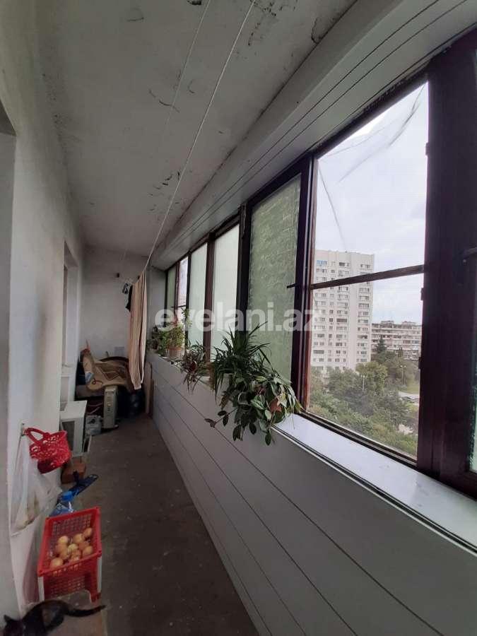 Satılır, köhnə tikili, 2 otaqlı, 60 m², Azadlıq prospekti m.