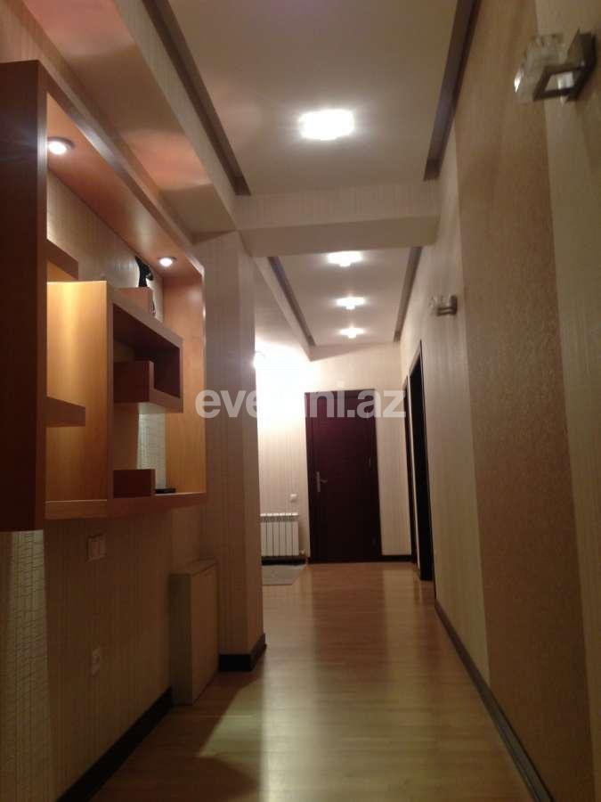 Satılır, yeni tikili, 3 otaqlı, 150 m², 28 may m.