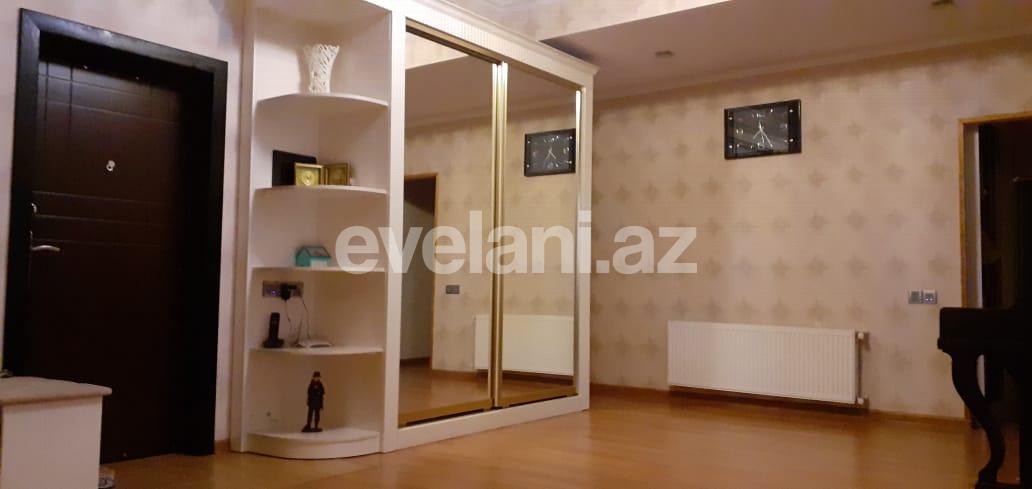 Satılır, yeni tikili, 3 otaqlı, 135 m², İnşaatçılar m.
