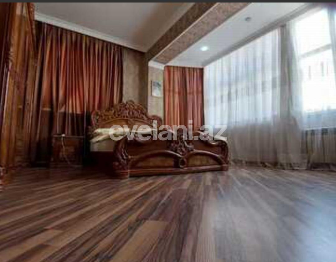 Satılır, yeni tikili, 3 otaqlı, 150 m², İnşaatçılar m.