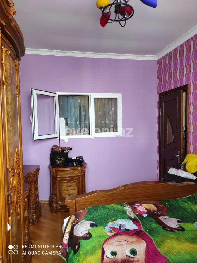 Satılır, yeni tikili, 3 otaqlı, 70 m², İnşaatçılar m.