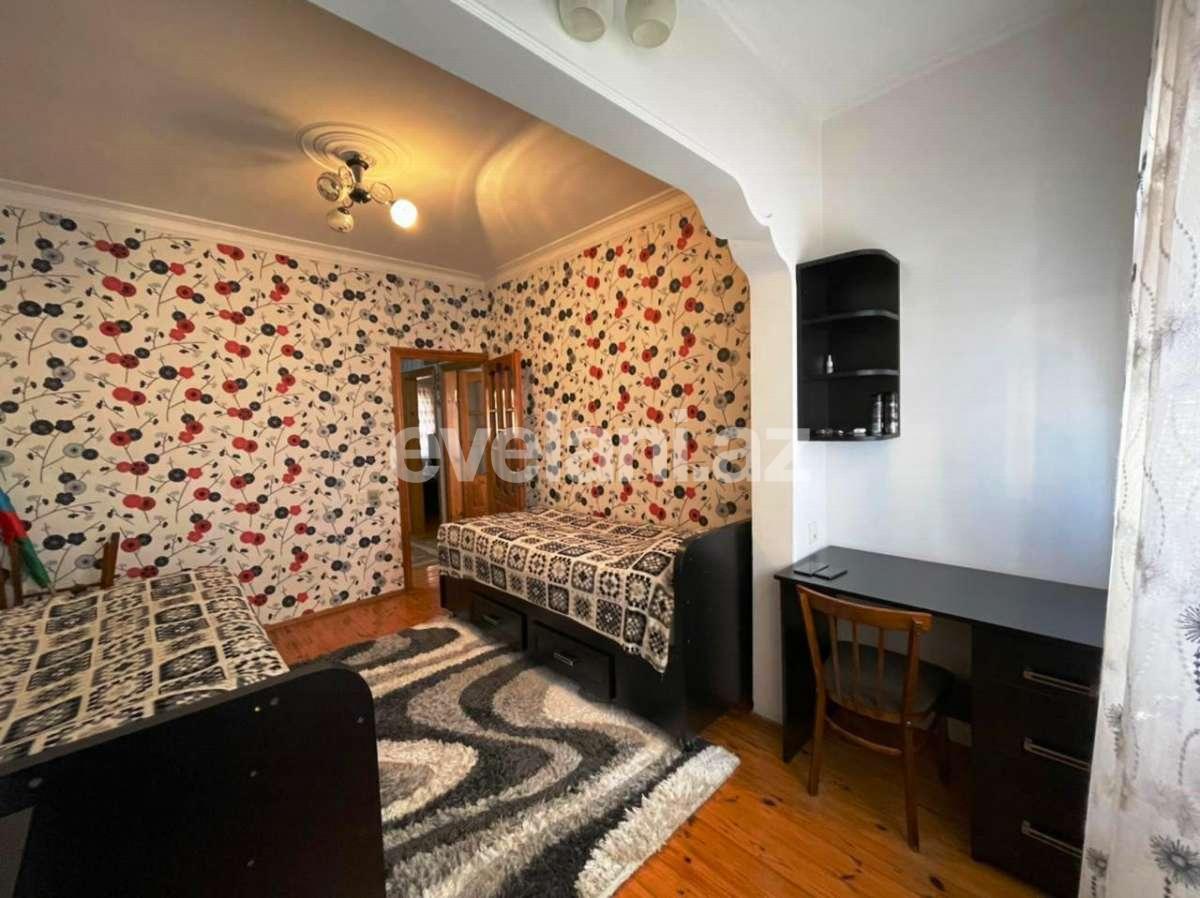 Sale, old building, 5 room, 100 m², Yeni Guneshli d.