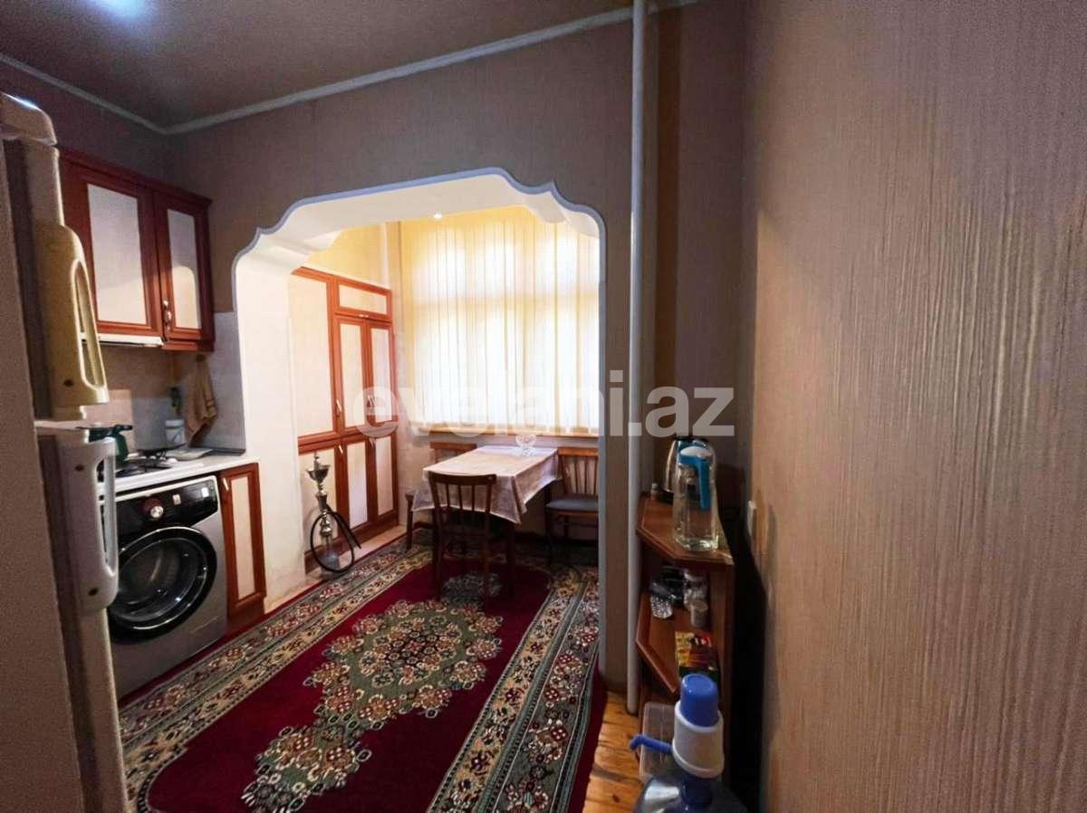 Sale, old building, 5 room, 100 m², Yeni Guneshli d.