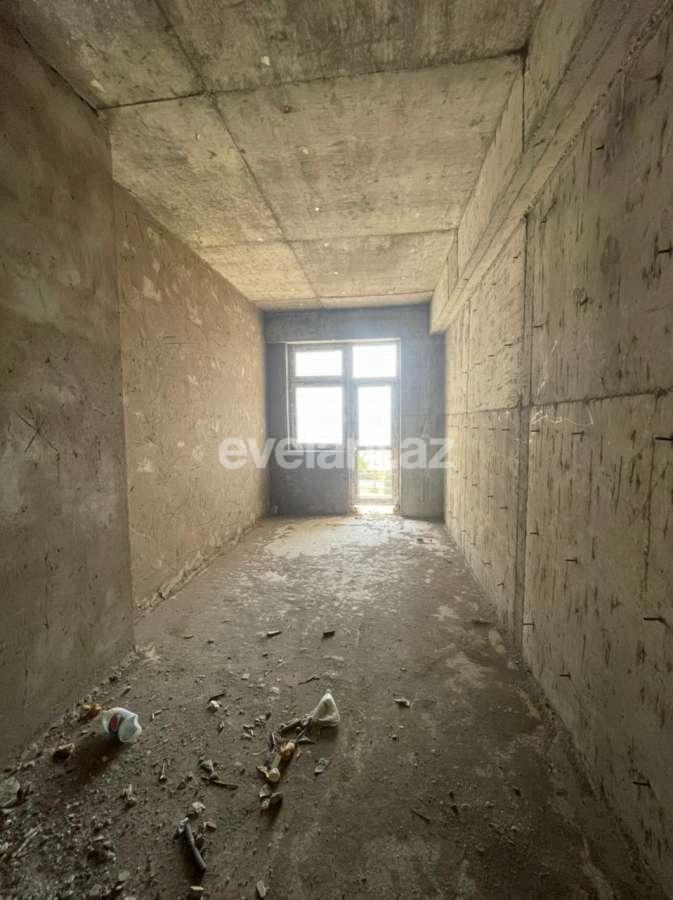 Satılır, yeni tikili, 3 otaqlı, 118 m², İnşaatçılar m.