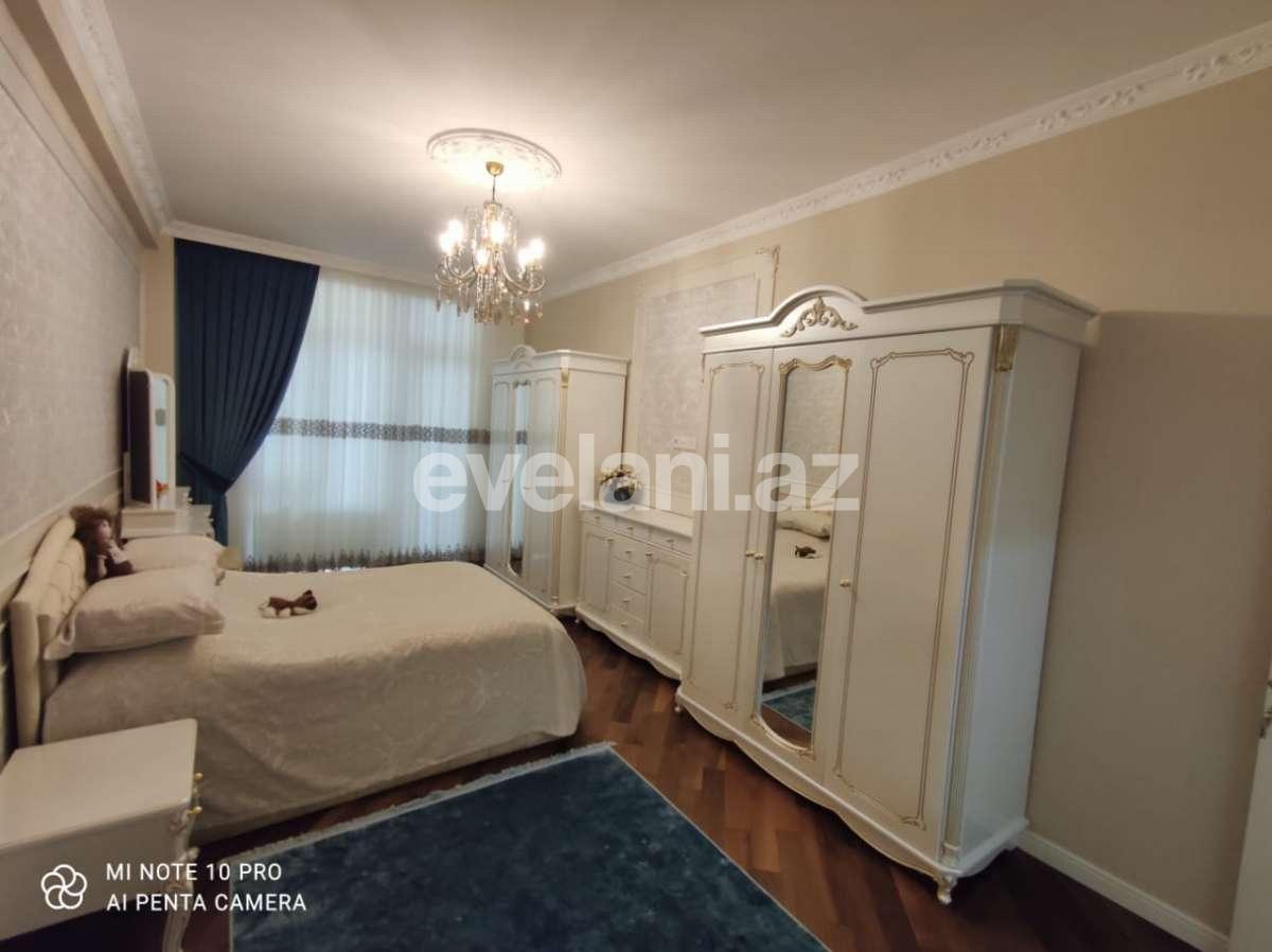 Satılır, yeni tikili, 4 otaqlı, 202 m², 28 may m.