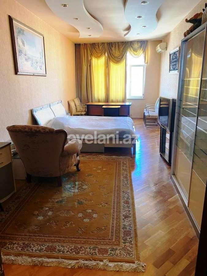 Satılır, yeni tikili, 4 otaqlı, 210 m², Nizami m.