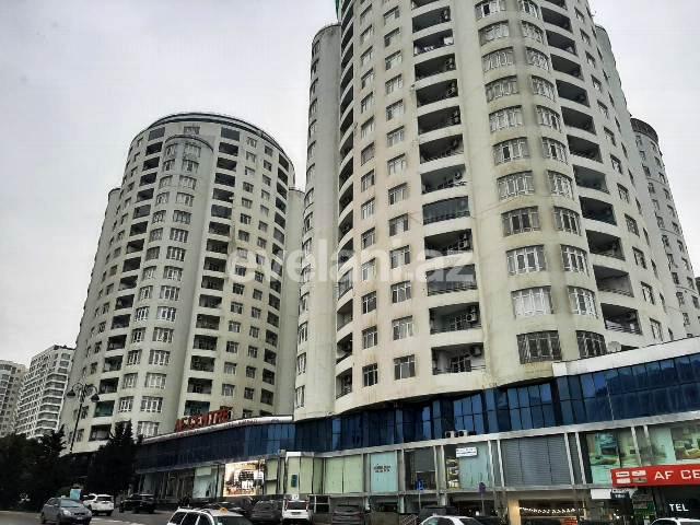 Satılır, yeni tikili, 4 otaqlı, 210 m², Nizami m.