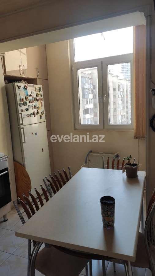 Sale, old building, 3 room, 65 m², Yasamal r.