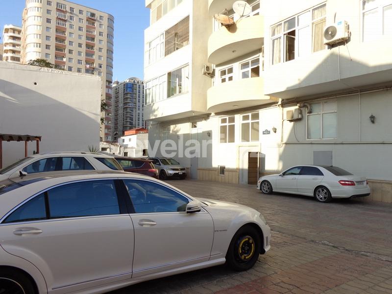 Sale, new building, 3 room, 167 m², Elmlar Akademiyası m.