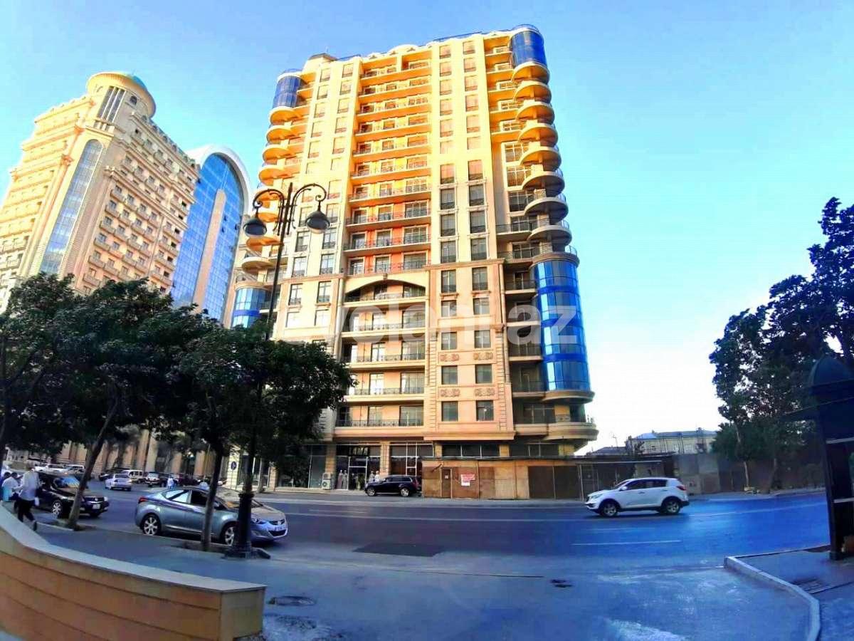 Sale, new building, 3 room, 177 m², Elmlar Akademiyası m.