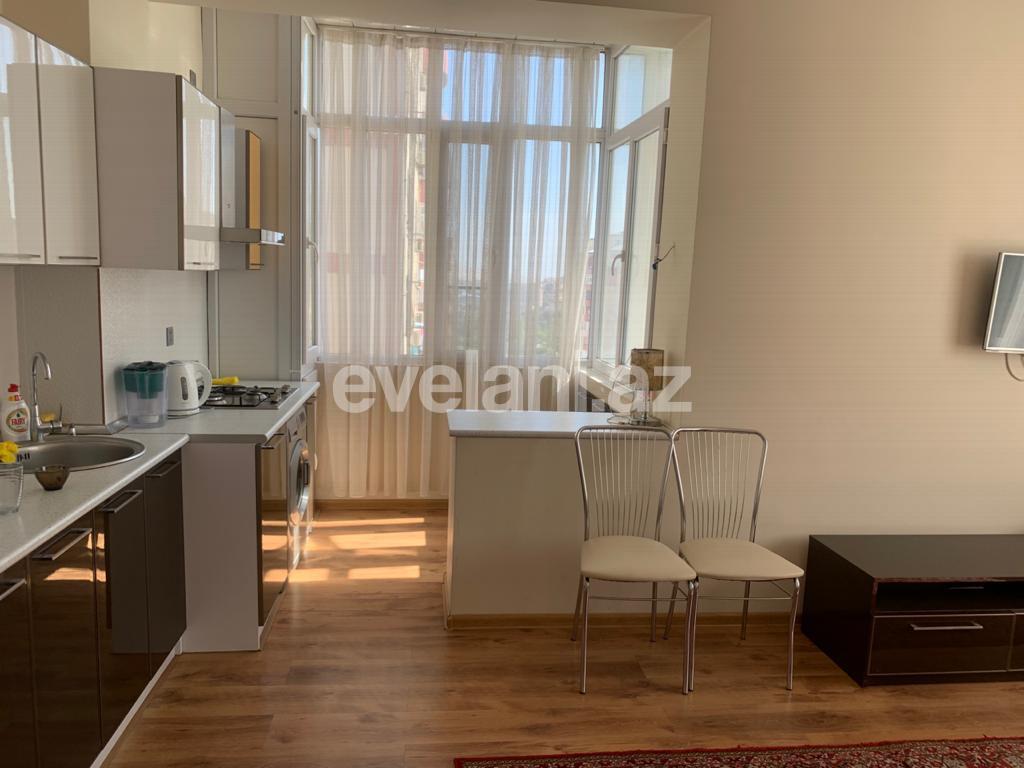 Sale, new building, 2 room, 50 m², Inshaatchilar m.