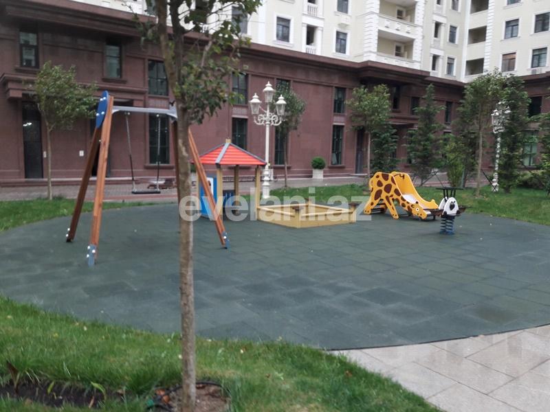 Продаётся, новостройка, 3-комнаты, 118 m², Элмляр Академиясы m.