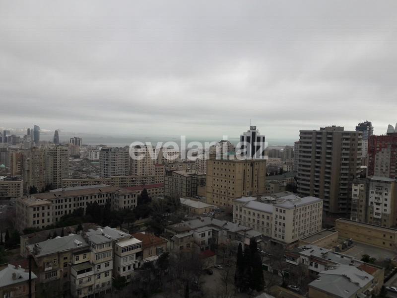 Продаётся, новостройка, 3-комнаты, 118 m², Элмляр Академиясы m.