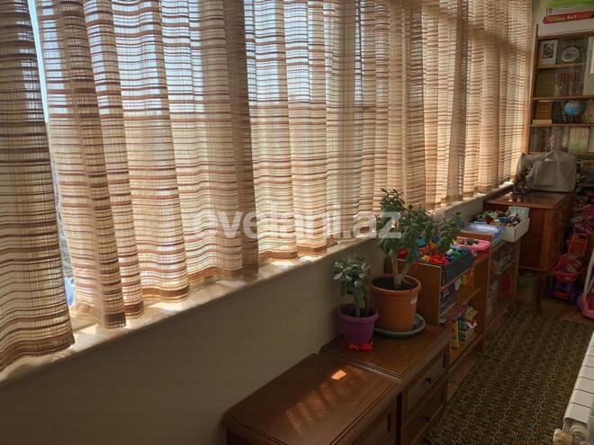 Sale, old building, 3 room, 95 m², Yeni Guneshli d.