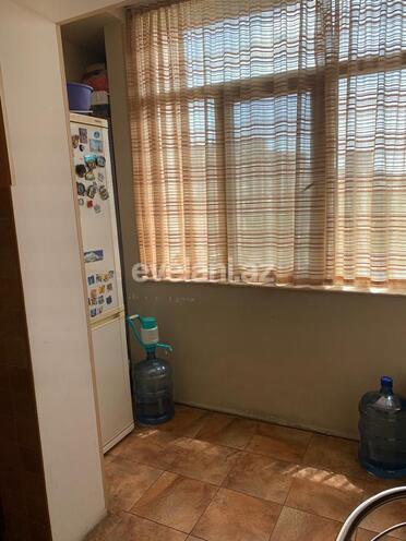 Sale, old building, 3 room, 95 m², Yeni Guneshli d.