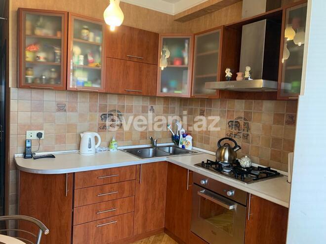 Sale, old building, 3 room, 95 m², Yeni Guneshli d.
