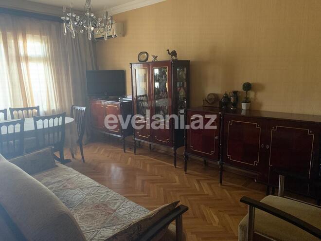 Sale, old building, 3 room, 95 m², Yeni Guneshli d.