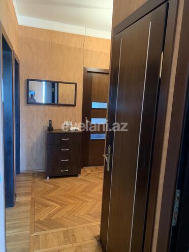 Sale, old building, 3 room, 95 m², Yeni Guneshli d.