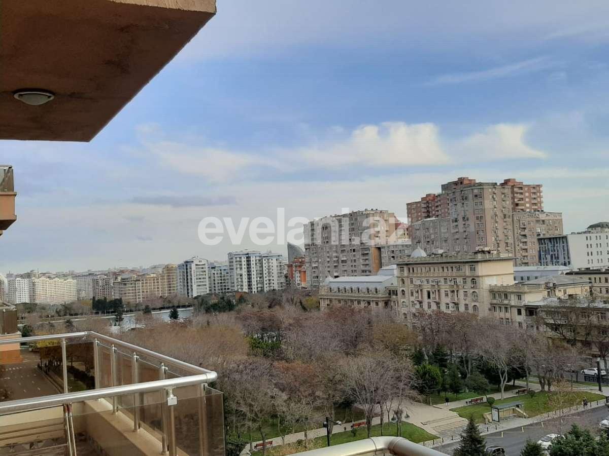 Сдаётся, новостройка, 3-комнаты, 150 m², Гянджлик m.