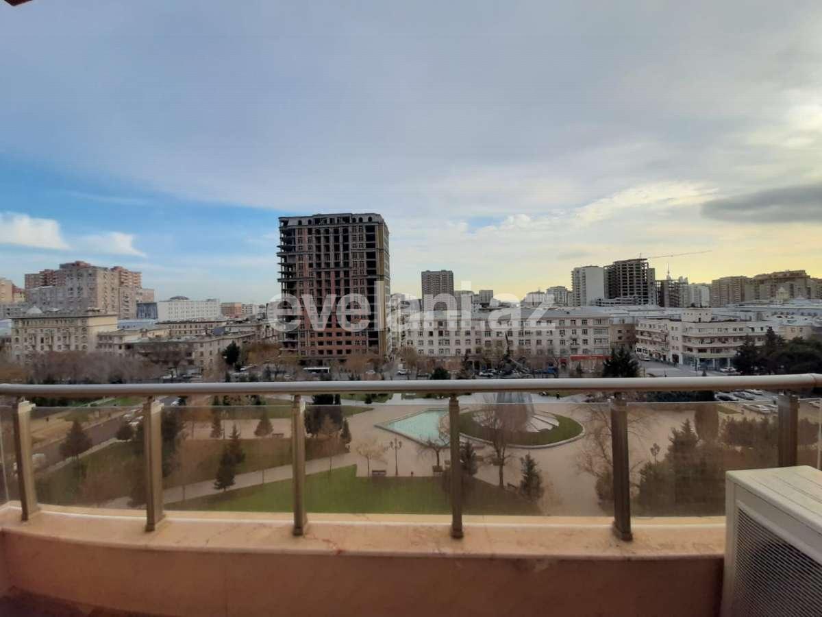 Сдаётся, новостройка, 3-комнаты, 150 m², Гянджлик m.