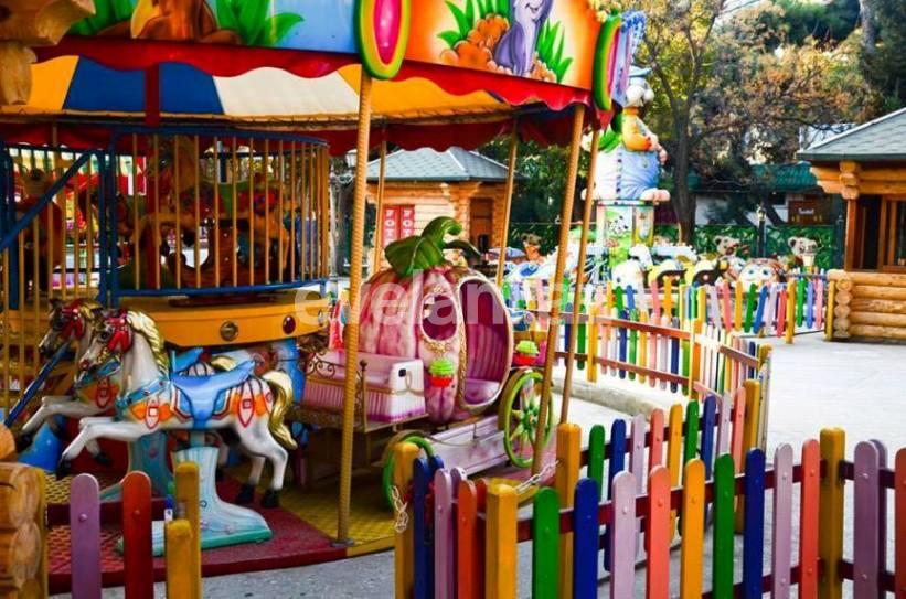 Сдаётся, новостройка, 3-комнаты, 150 m², Гянджлик m.