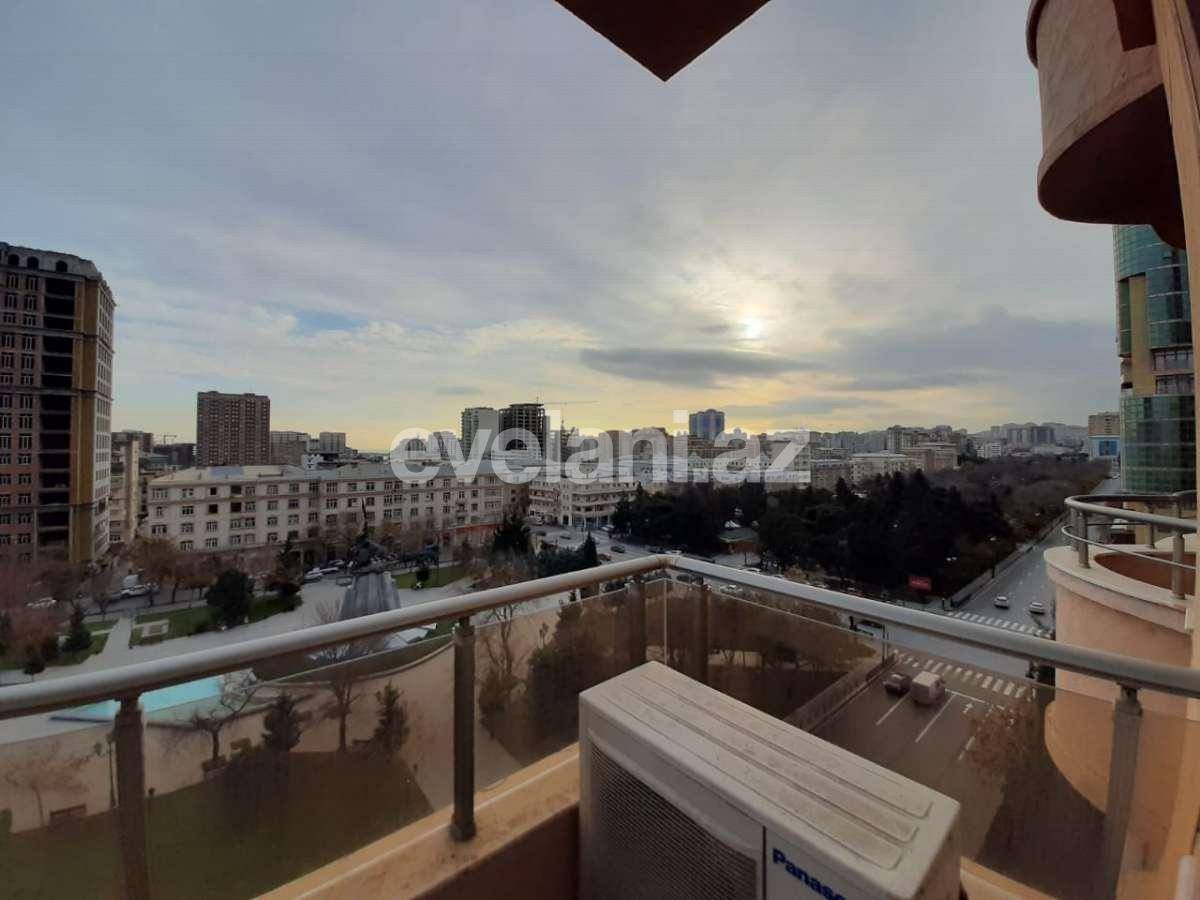 Сдаётся, новостройка, 3-комнаты, 150 m², Гянджлик m.