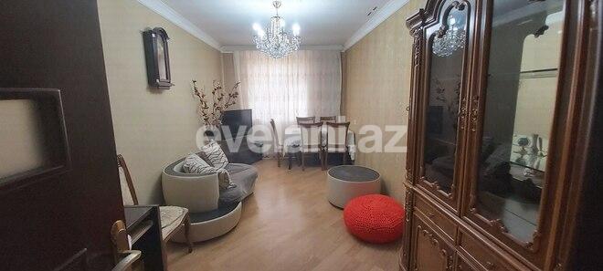 Satılır, köhnə tikili, 3 otaqlı, 70 m², Bakıxanov q.