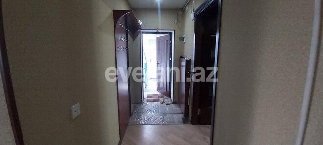Satılır, köhnə tikili, 3 otaqlı, 70 m², Bakıxanov q.