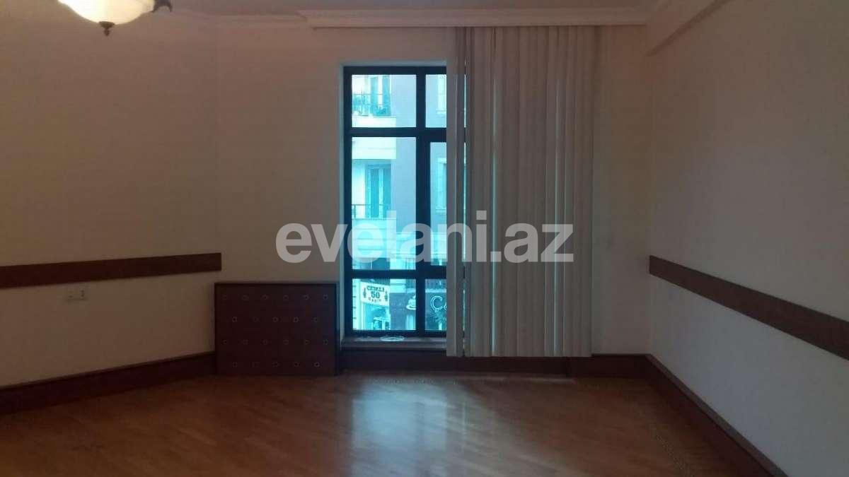 Kirayə verilir, obyekt, 156 m², 28 may m.