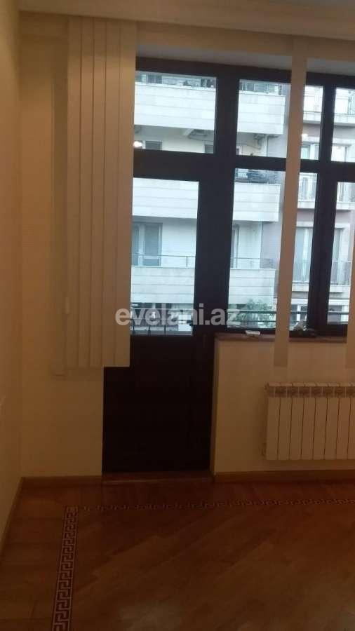 Kirayə verilir, obyekt, 156 m², 28 may m.