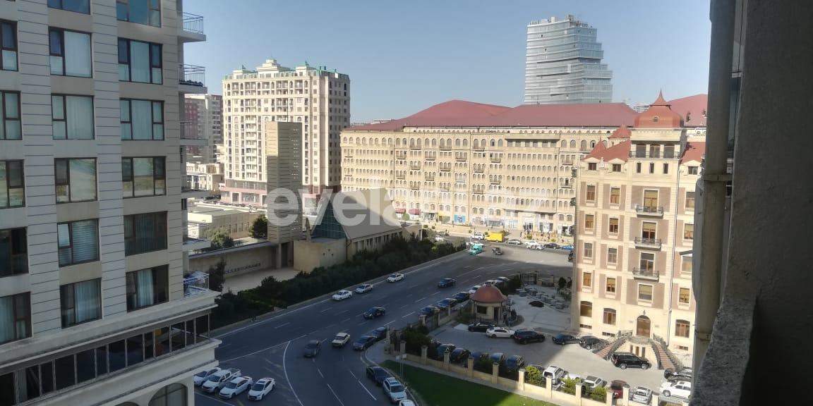 Satılır, yeni tikili, 3 otaqlı, 140 m², Şah İsmayıl Xətai m.