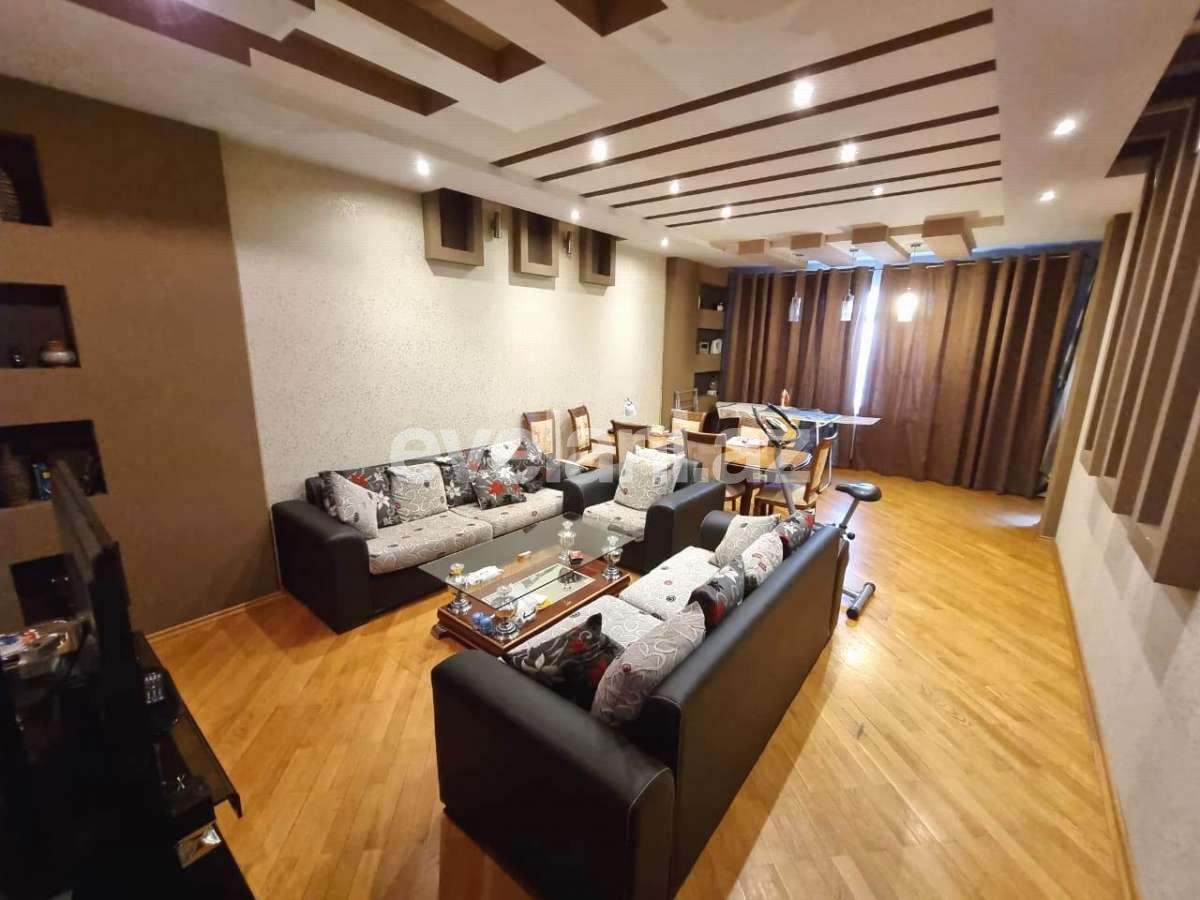Kirayə verilir, yeni tikili, 4 otaqlı, 205 m², Nizami m.