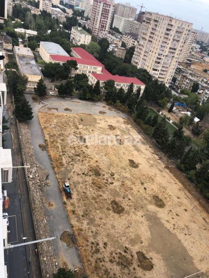 Satılır, yeni tikili, 3 otaqlı, 120 m², İnşaatçılar m.