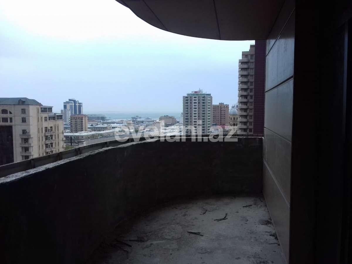 Satılır, yeni tikili, 4 otaqlı, 183 m², Nəsimi r.