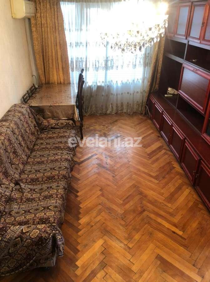 Kirayə verilir, köhnə tikili, 2 otaqlı, 50 m², Elmlər Akademiyası m.