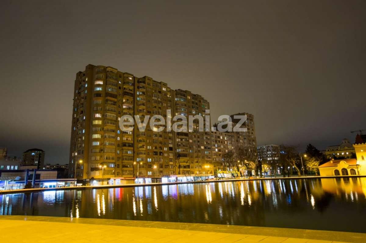 Satılır, yeni tikili, 3 otaqlı, 180 m², Gənclik m.