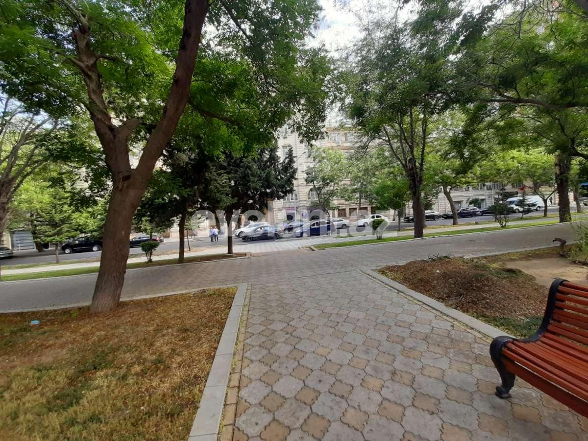 Satılır, yeni tikili, 3 otaqlı, 180 m², Gənclik m.