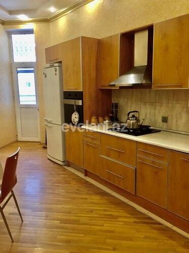 Satılır, yeni tikili, 3 otaqlı, 180 m², Gənclik m.