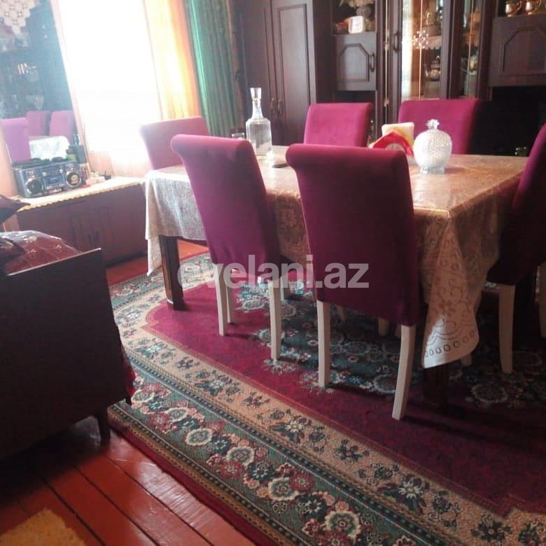 Satılır, həyət evi / bağ, 9 otaqlı, 400 m², Binə q.