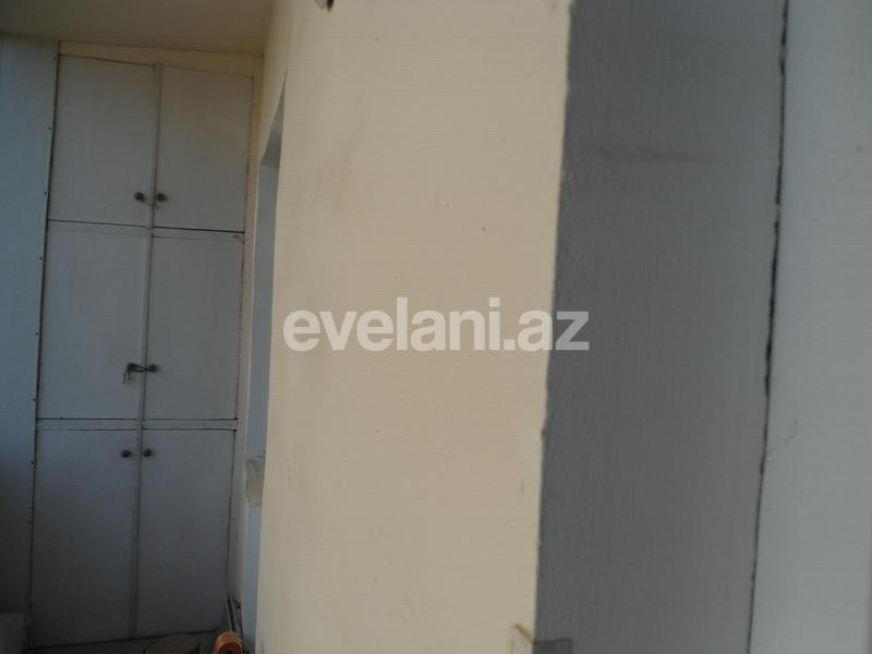 Satılır, köhnə tikili, 4 otaqlı, 115 m², İnşaatçılar m.