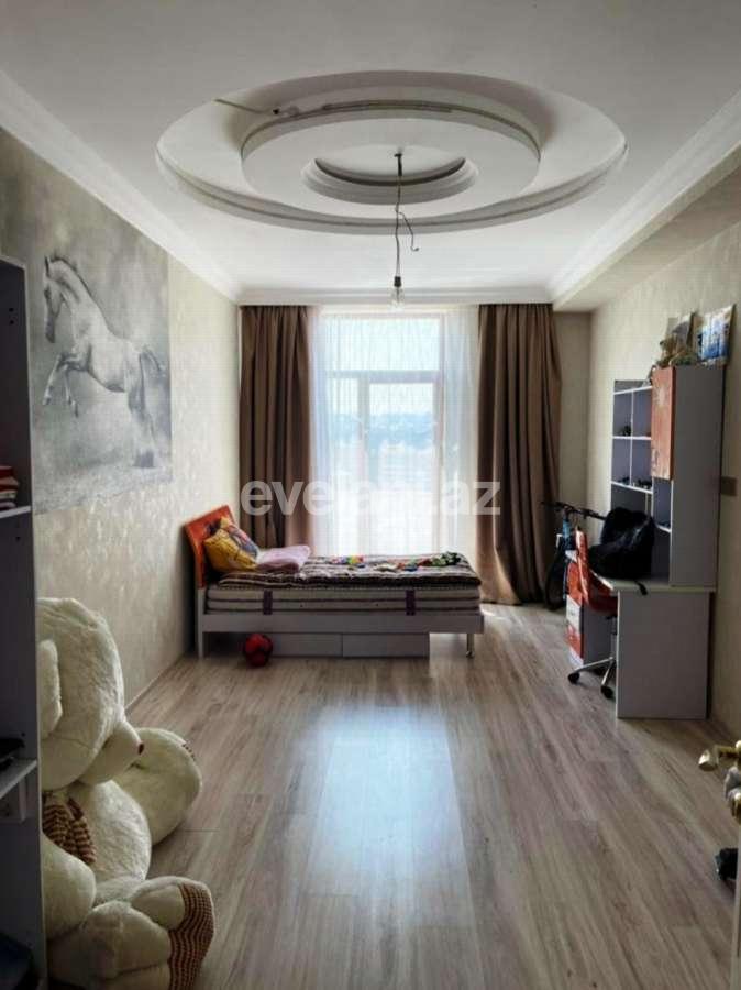 Satılır, yeni tikili, 4 otaqlı, 226 m², Şah İsmayıl Xətai m.