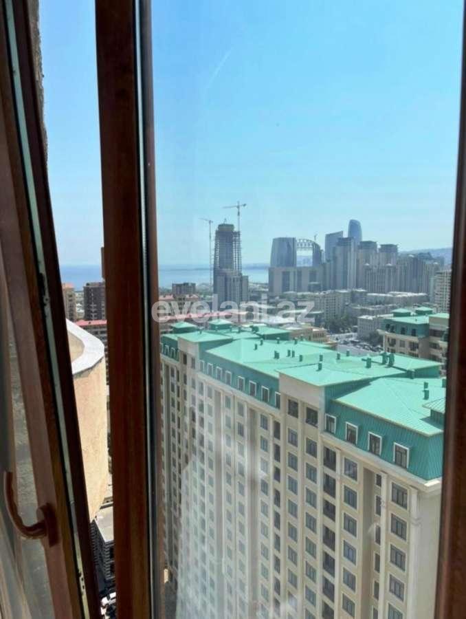 Satılır, yeni tikili, 4 otaqlı, 226 m², Şah İsmayıl Xətai m.