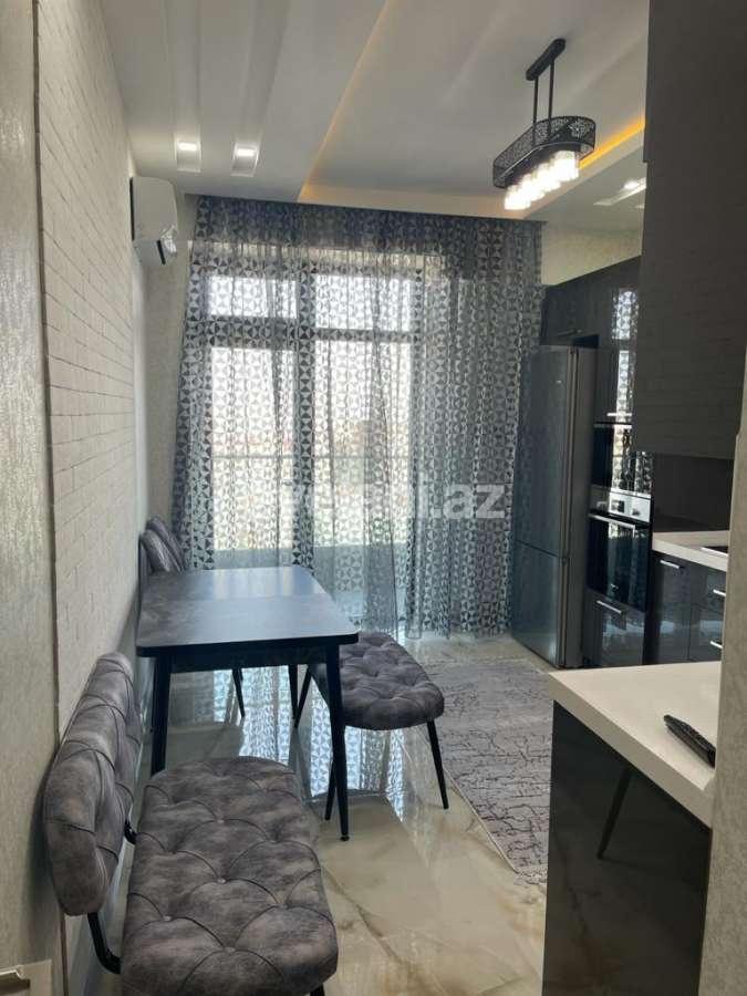 Rent, new building, 2 room, 100 m², 20 yanvar m.