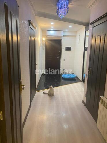 Sale, new building, 2 room, 82 m², Bakikhanov d.