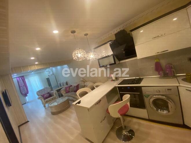 Sale, new building, 2 room, 82 m², Bakikhanov d.