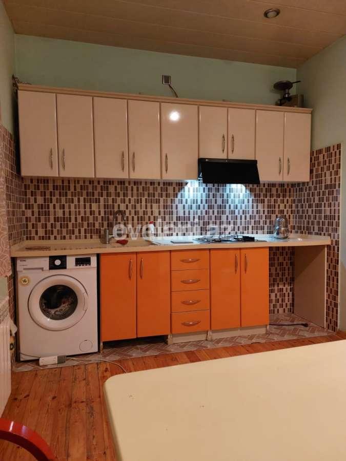 Kirayə verilir, həyət evi / bağ, 3 otaqlı, 90 m², Yeni Yasamal q.