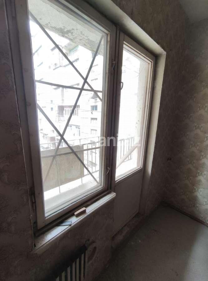 Sale, old building, 4 room, 110 m², Yeni Yasamal d.