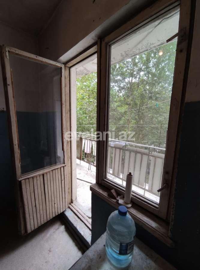 Sale, old building, 4 room, 110 m², Yeni Yasamal d.