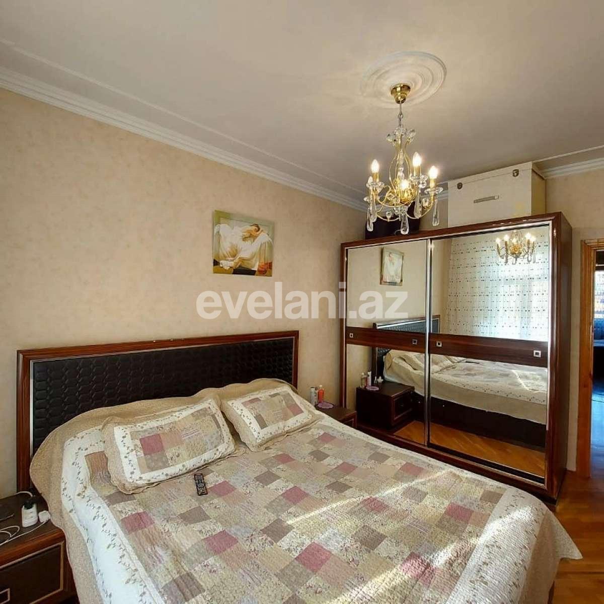 Satılır, köhnə tikili, 3 otaqlı, 70 m², Yeni Günəşli q.